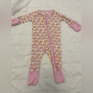 Little Sleepies Rainbow Zippy - NB